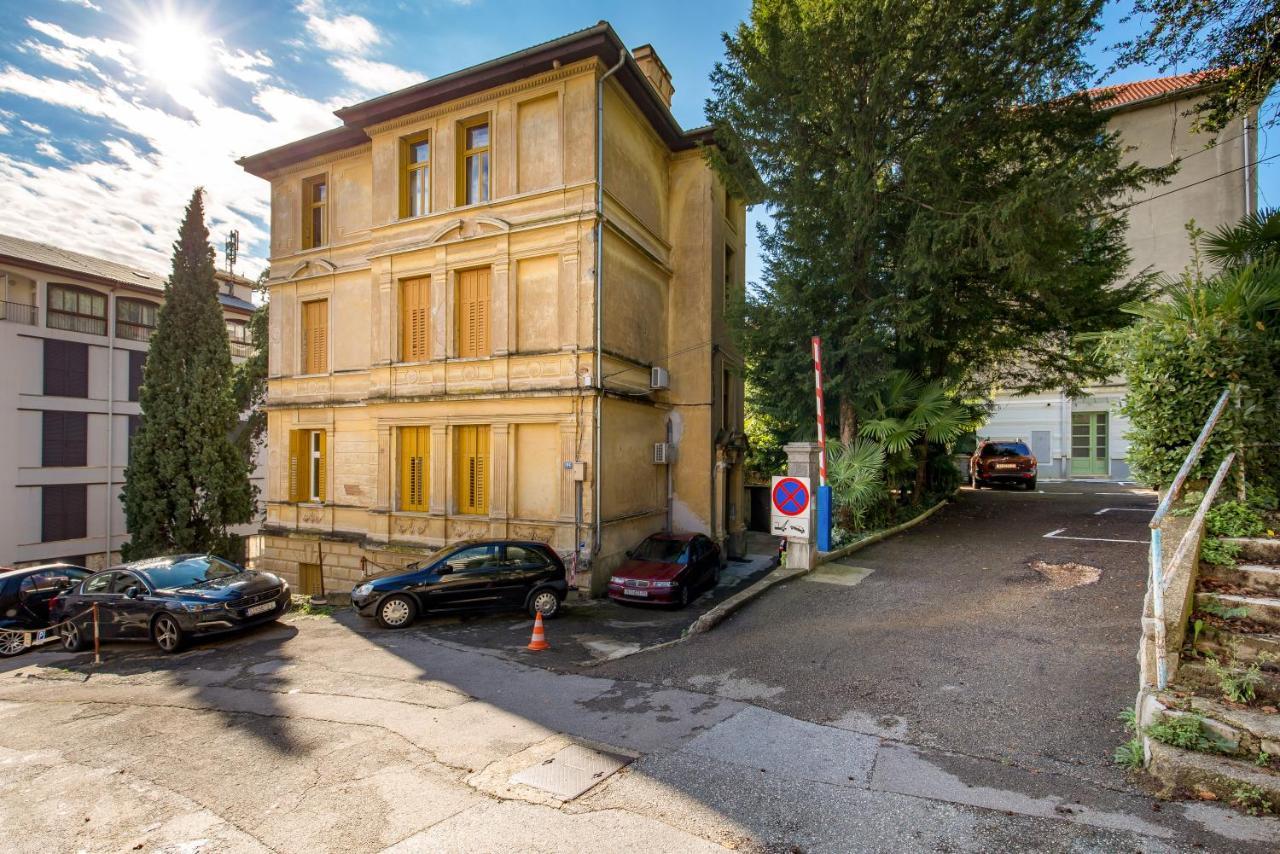 Apartment Adrija オパティヤ エクステリア 写真